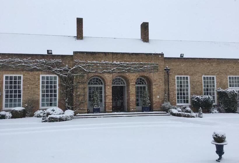 Отель Hemswell Court