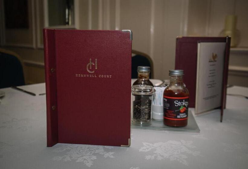 Отель Hemswell Court