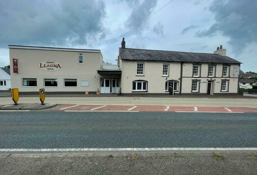 فندق Llanina Arms