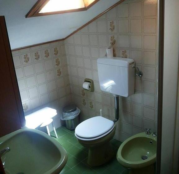 בית מלון כפרי Piol