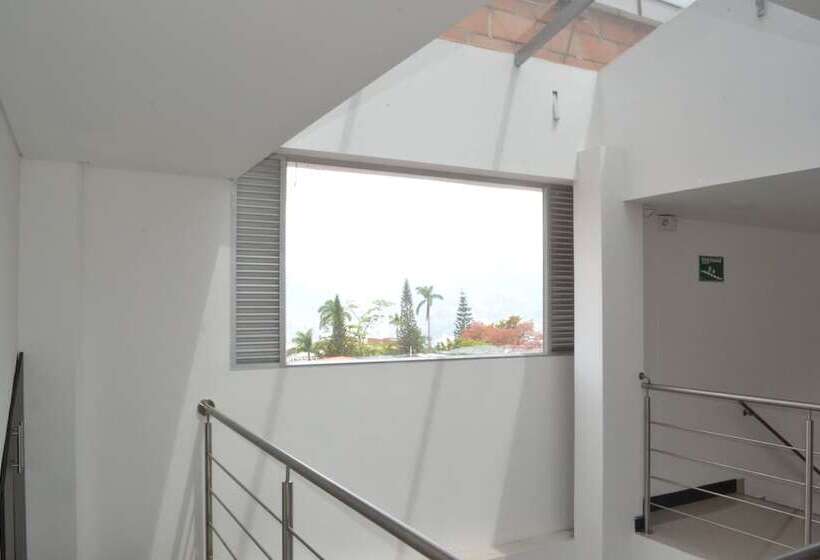 בית מלון כפרי Prado