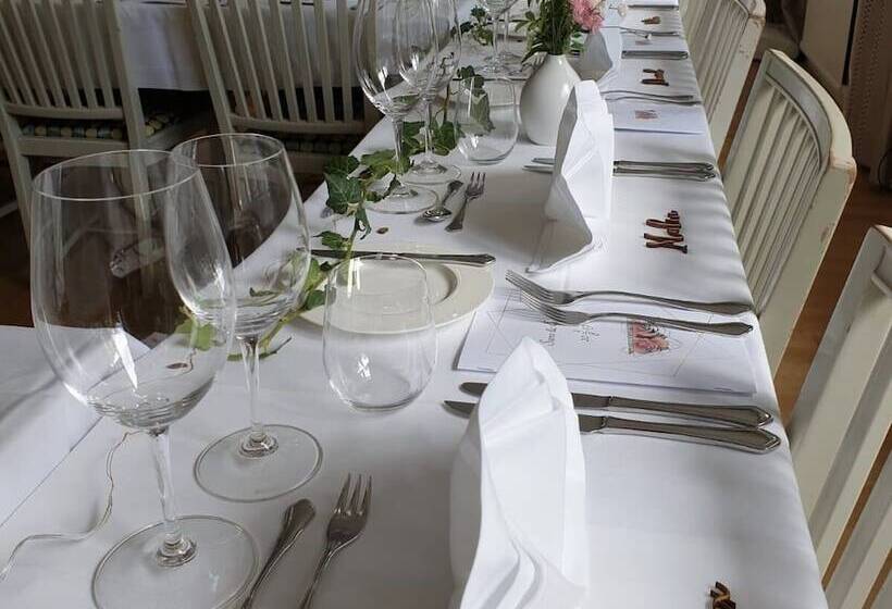 فندق Storgården I Rimforsa