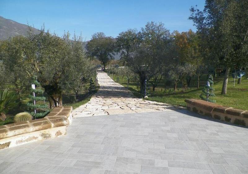 فندق Tenuta Terra Tefra