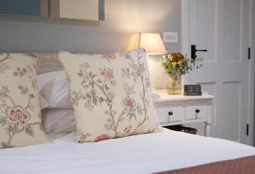 فندق The Three Hills