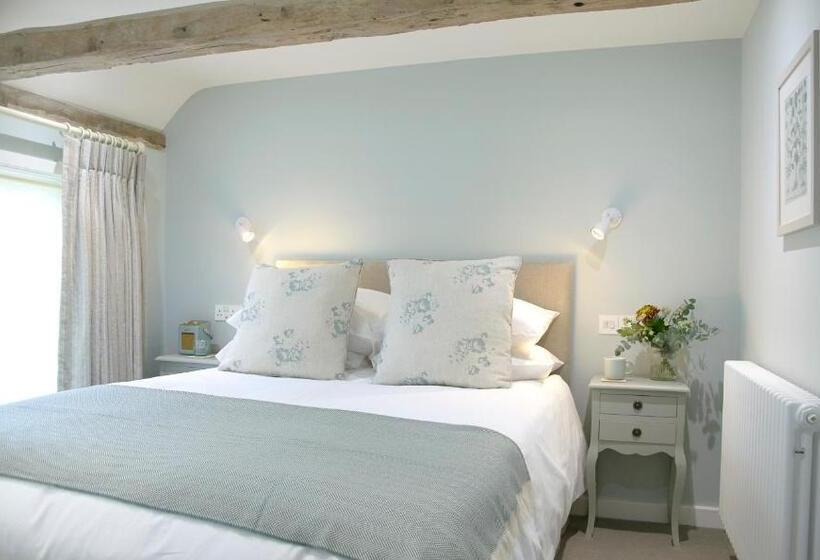 فندق The Three Hills