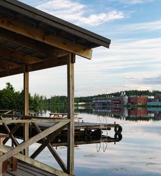 בית מלון כפרי Upperud 9:9