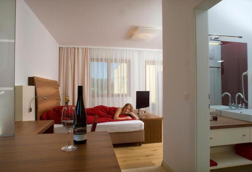 בית מלון כפרי Winzerhaus Kitzler