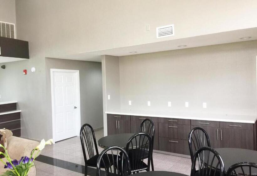 모텔 Americas Best Value Inn & Suites Mont Belvieu Houston