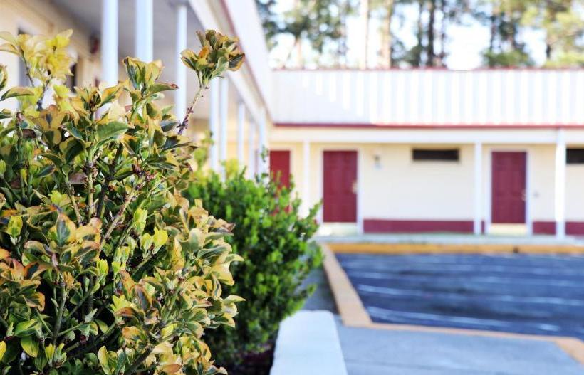 فندق على الطريق Royal Inn   North Augusta   Home Of The Masters   Augusta Downtown