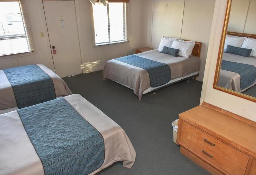 Panamint Springs Motel & Tents