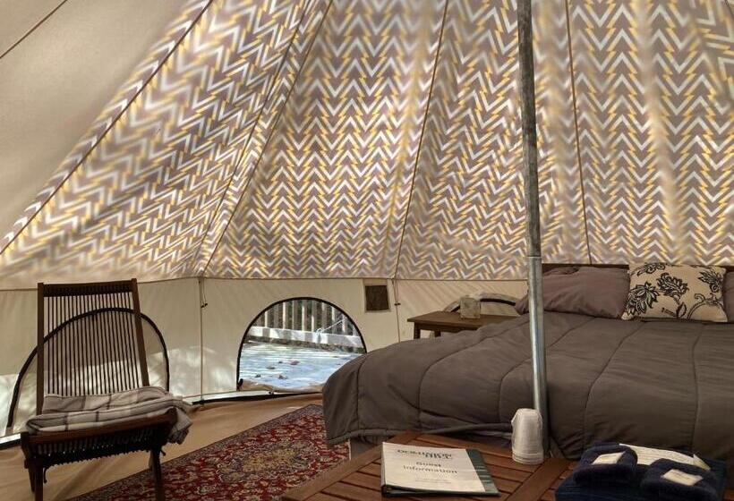 بنسيون Dominion Hill Country Inn