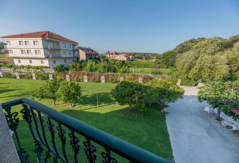 بنسيون Hostal Devesas