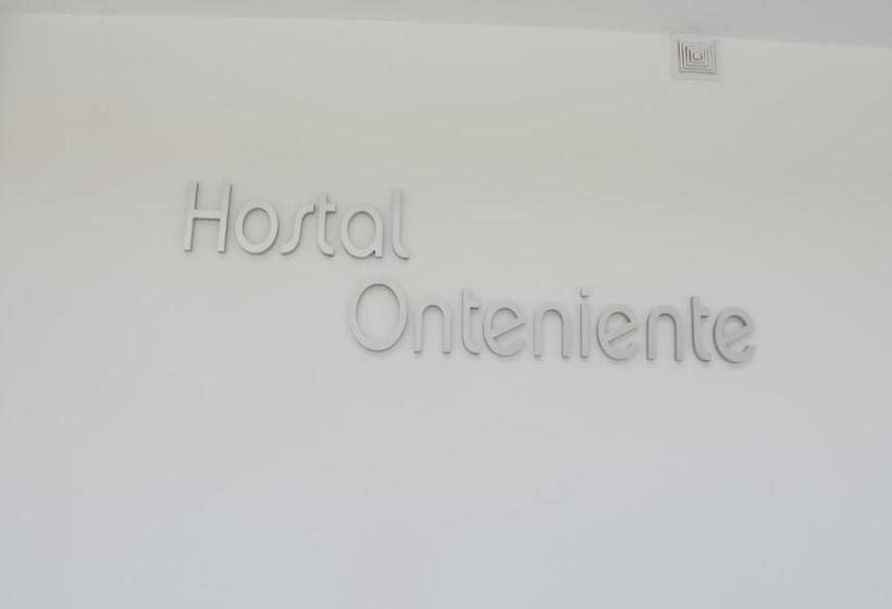 ペンション Hostal Onteniente