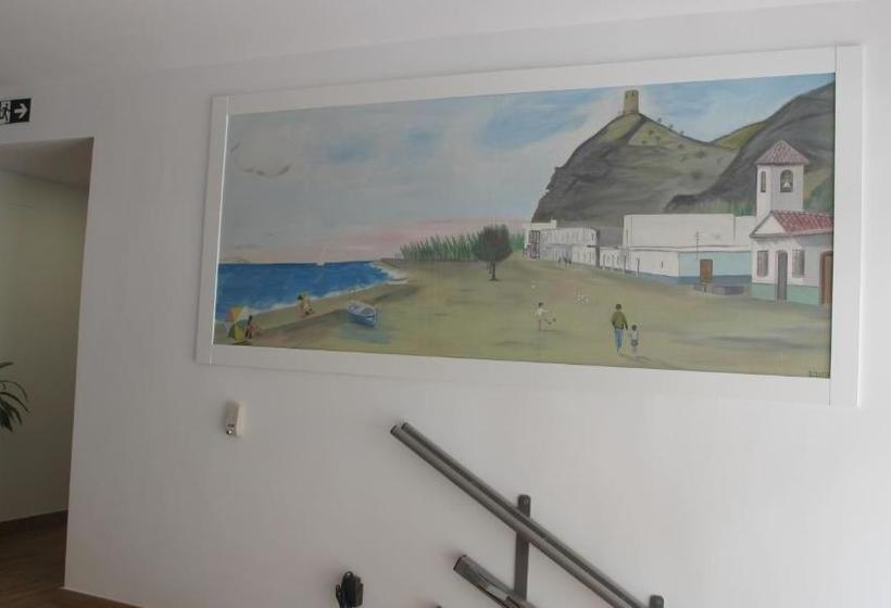 بنسيون Hostal Onteniente