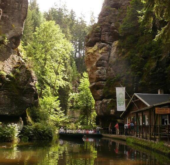 ペンション Kräuterbaude