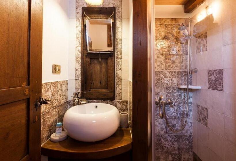 بنسيون Locanda Centolaghi