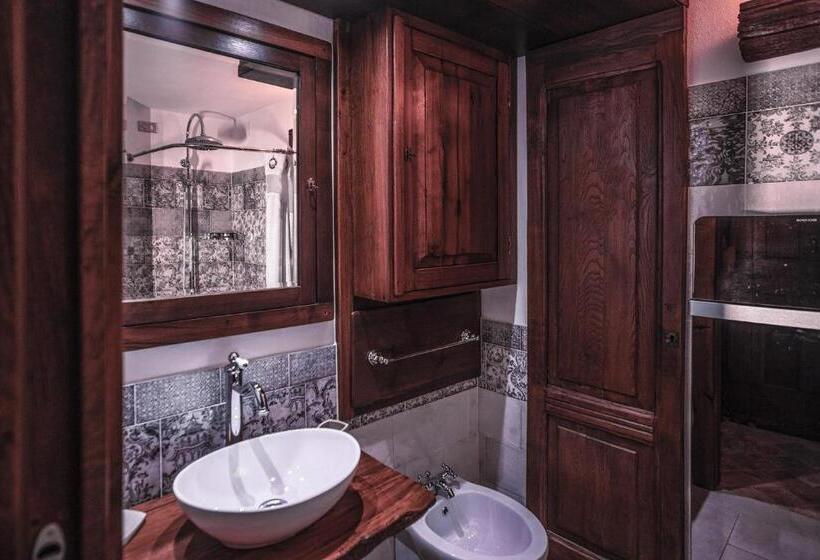 פנסיון Locanda Centolaghi