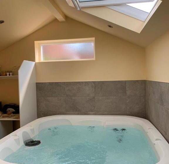 פנסיון The Forge Guest Rooms