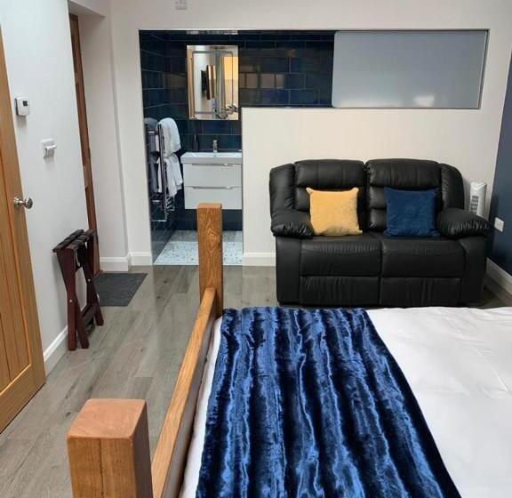 פנסיון The Forge Guest Rooms