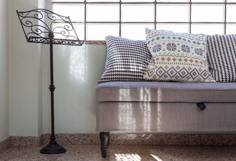 펜션 Vignola Rooms Avio