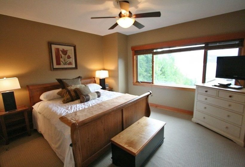 אתר נופש Carmel Beach Private Lodges