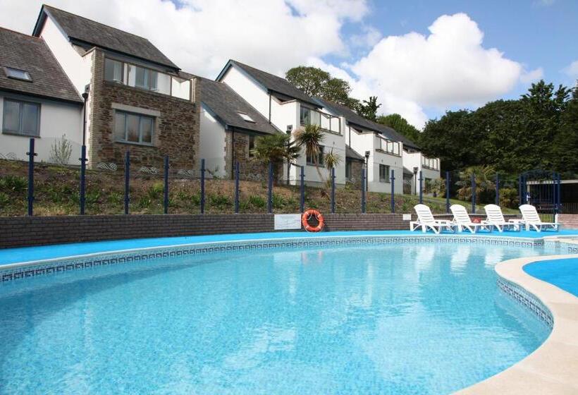 渡假胜地  The Valley