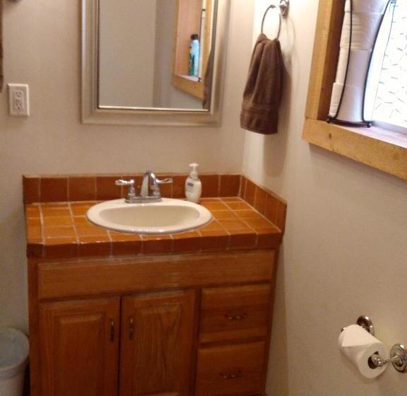 Shady Brook Inn Village/resort