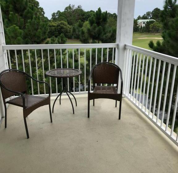 St James Bay Golf & Pickleball Resort