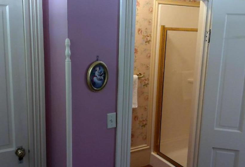 The Mays Place Bed And Breakfast