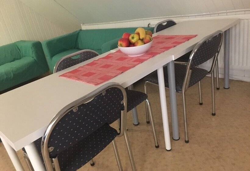 Tomasdal Vandrarhem Hostel