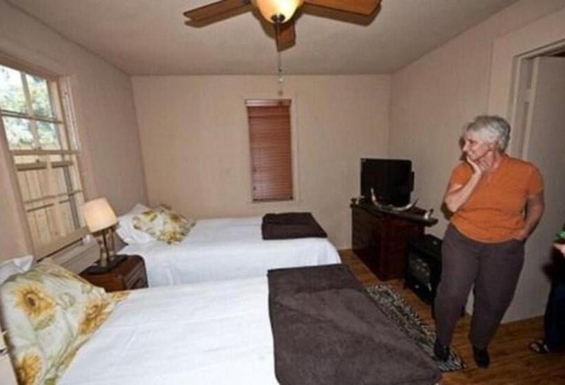 Trail City Bed & Breakfast