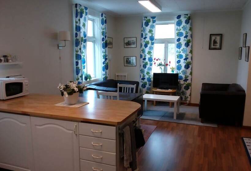 Vandrarhemmet Hammar Hostel