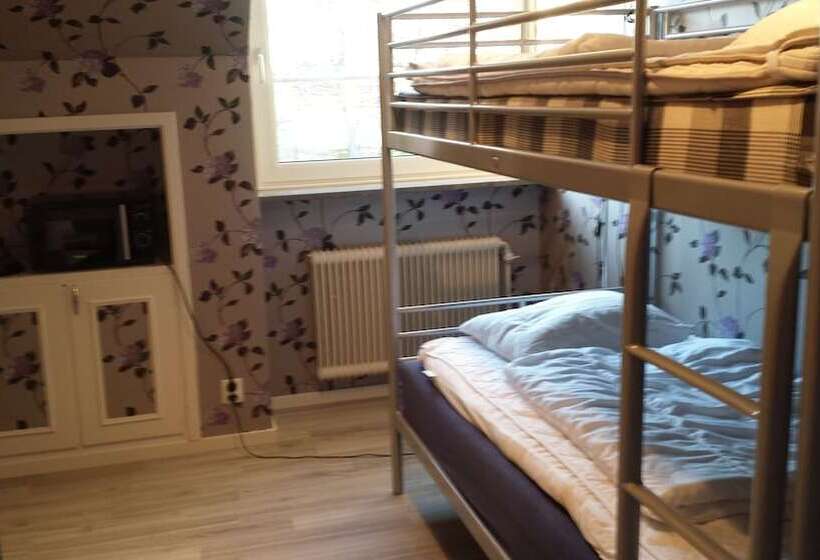 Villa Signedal Hostel