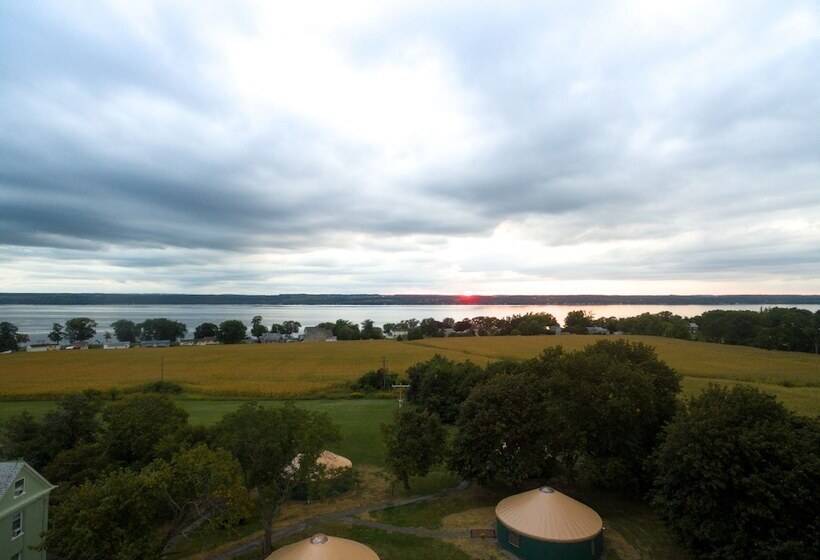 Yale Manor B&b & Yurt Glamping