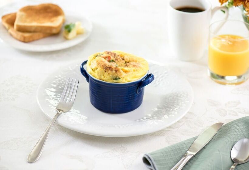 Yale Manor B&b & Yurt Glamping