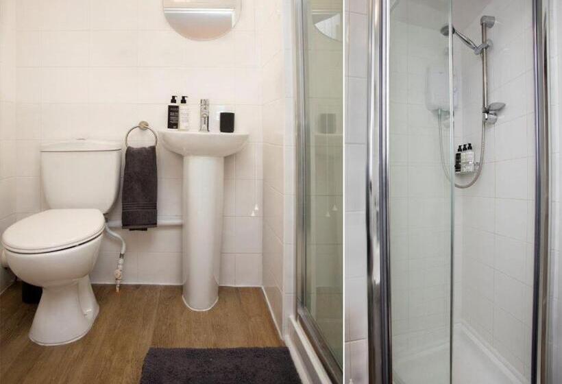 Ye Olde Saddlery B&b