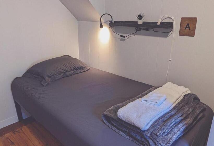 ユースホステル Auberge De La Rive De Charlevoix Auberge De Jeunesse Familiale Pour Voyageurs De Tous âges