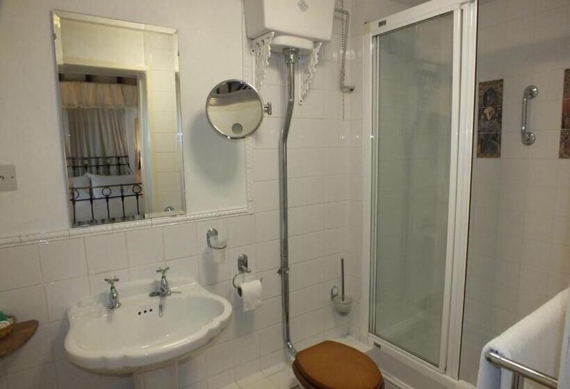 فندق صغير Clifton Hampden B&b