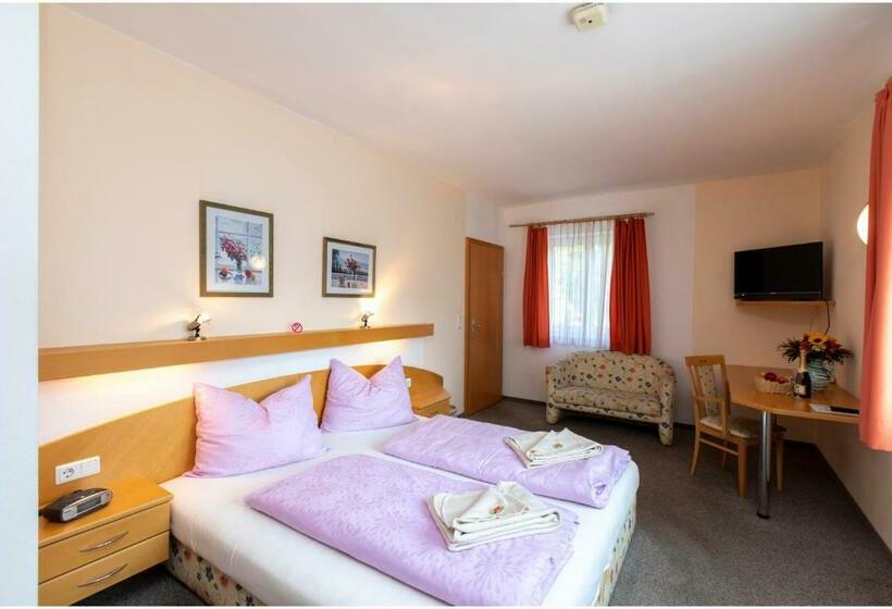 旅馆 Gasthof Weingrill