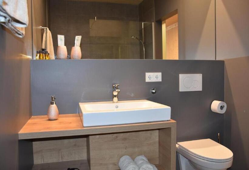 הוסטל Gästehaus & Hofladen Familie öllerer