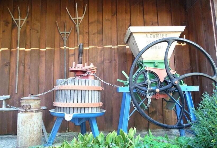 הוסטל Gästehaus Reischmann