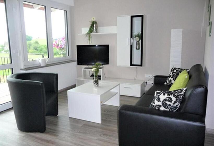 הוסטל Gästehaus Reischmann