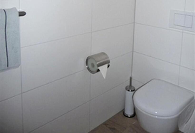 הוסטל Gästehaus Reischmann