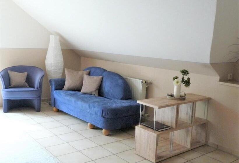 הוסטל Gästehaus Reischmann