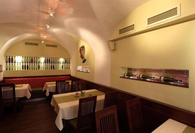 הוסטל Gästehaus Thomahan