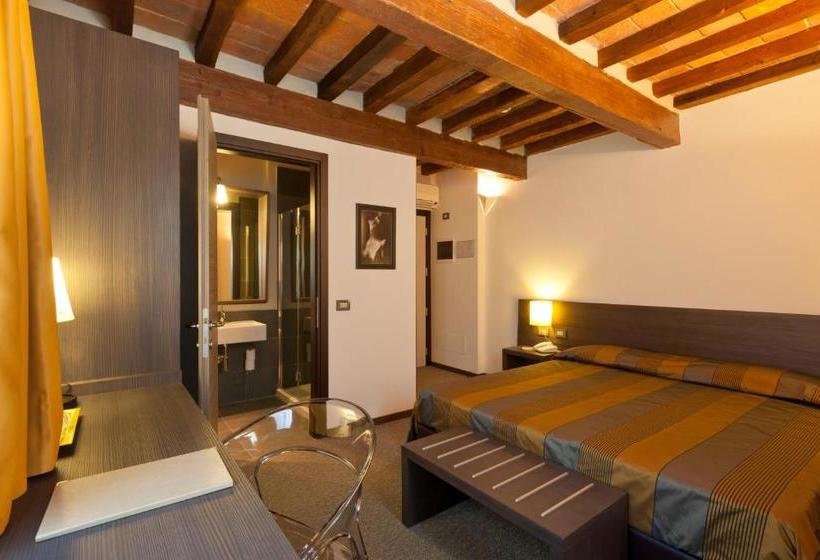 호스텔 Locanda Sant Ambrogio