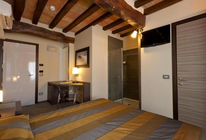 호스텔 Locanda Sant Ambrogio