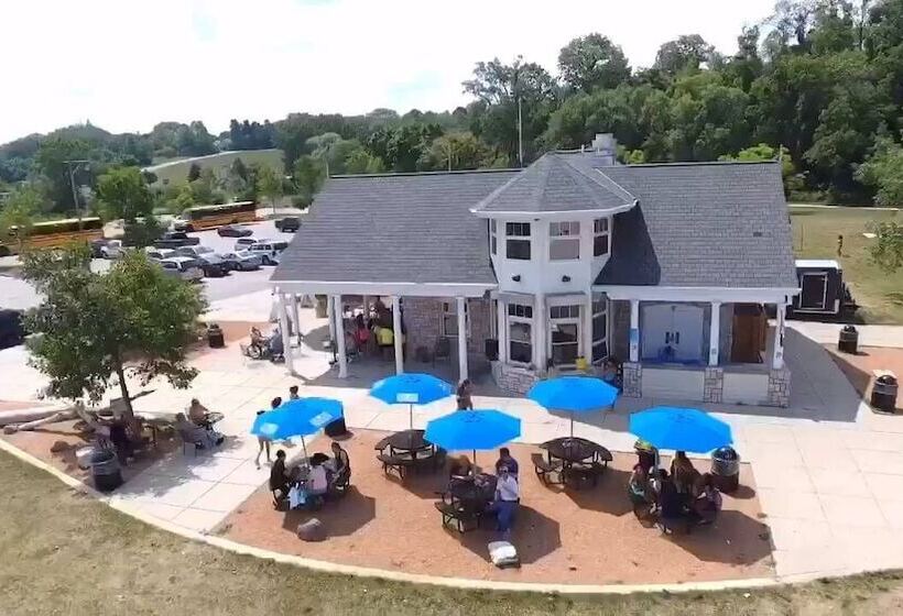 فندق صغير Sheridan S Bed & Breakfast