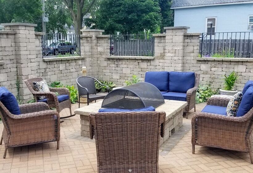 فندق صغير Sheridan S Bed & Breakfast