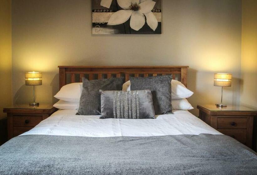 旅馆 The Badger Inn